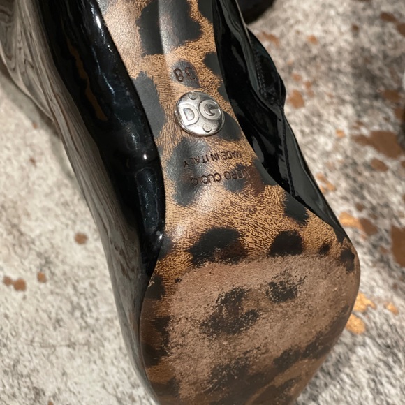 Dolce & Gabbana Black Patent Boots - Picture 2 of 6